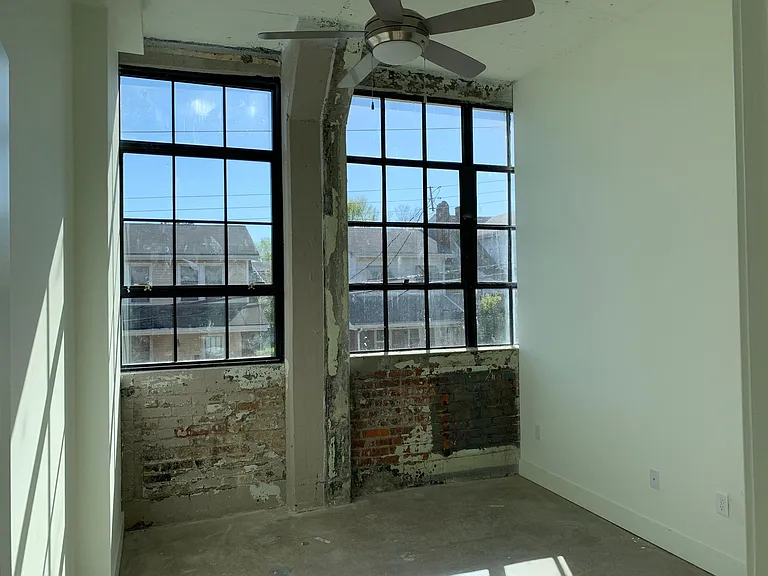 Kent Lofts — Photo 29
