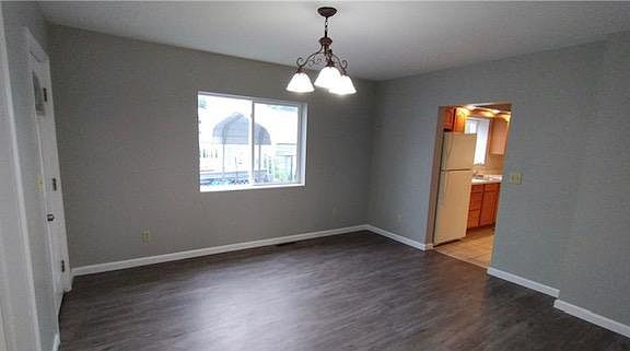 3rd image of 524 1/2 King St