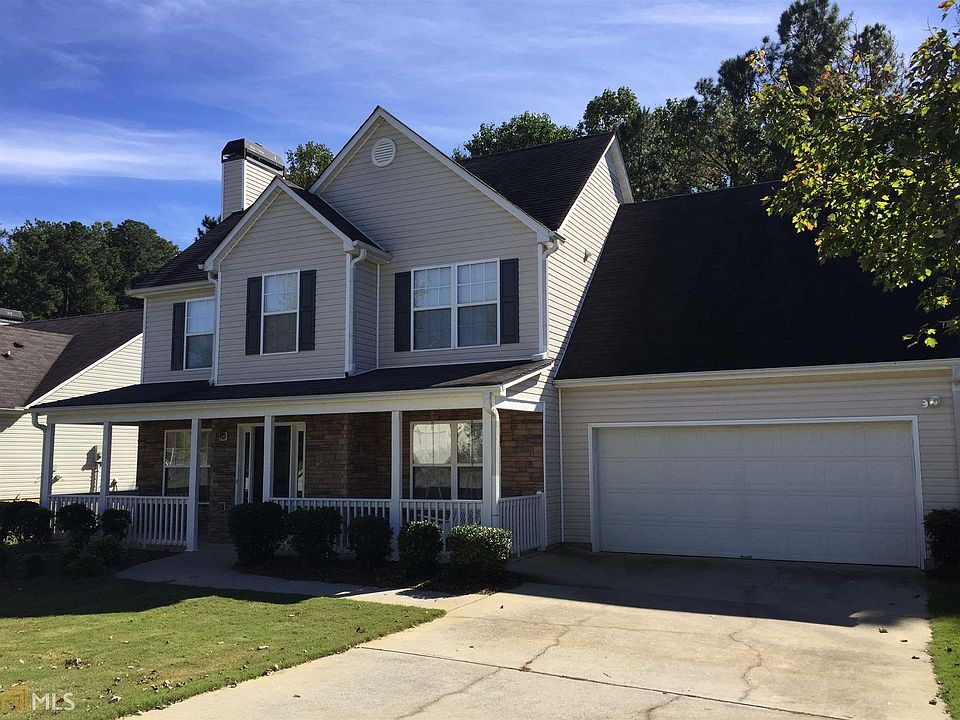 1st image of 2447 Swan Lake Dr