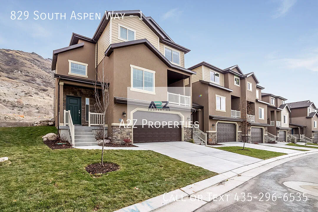 3 bed, 2.5 bath, 2200 sqft, $2,150 — Photo 1