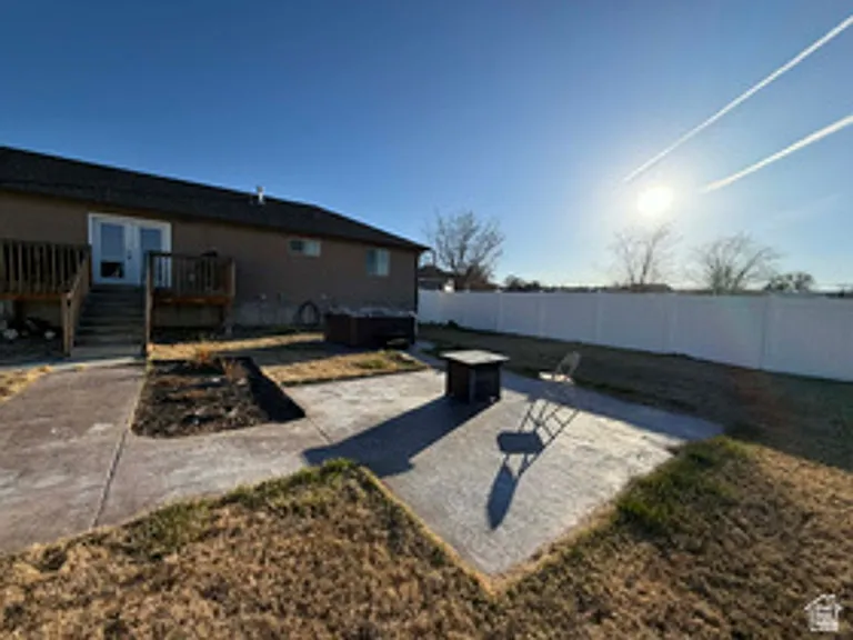 2095 W 4100 N — Photo 22