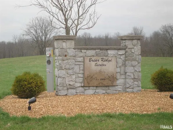 307 Angelo Dr, Logansport, IN 46947