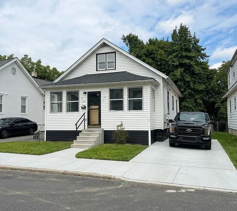 270 Homecrest Ave