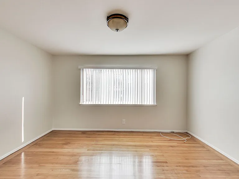 1220 Hayes St #1 — Photo 16