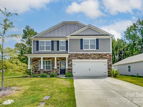 208 Wildflower Dr, Locust, NC 28097