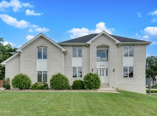 16W234 91st St, Burr Ridge, IL 60527