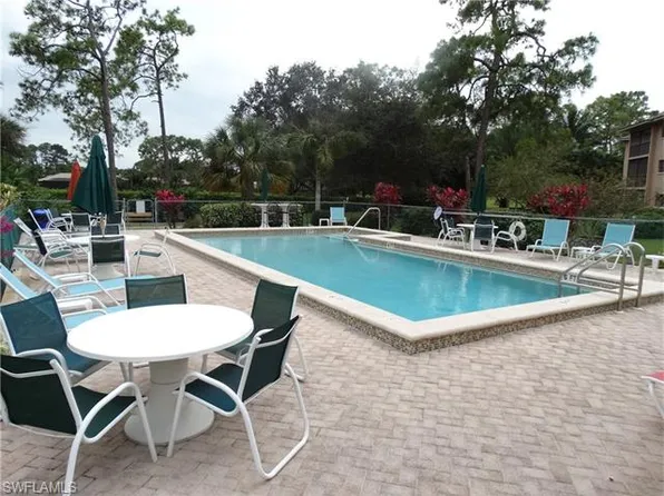 5709 Gage Ln APT 301F, Naples, FL 34113