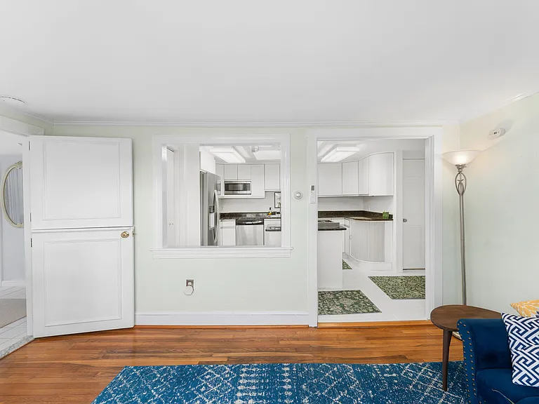45 Elm St — Photo 15
