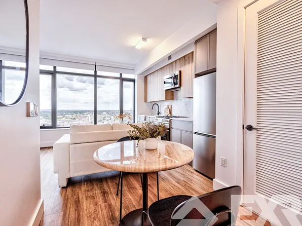 2230 Cropsey Avenue image 2 of 64