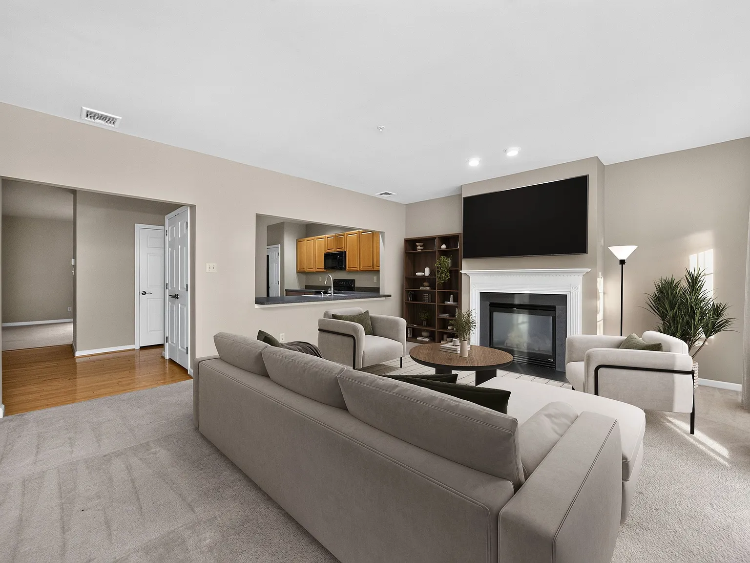 610 Wharton Blvd — Photo 2