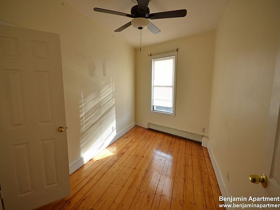4th image of 111-115 Hampshire St #2