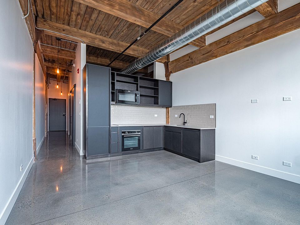 1st image of 2060 N Southport Ave #411