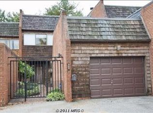 502 Old Crossing Dr, Baltimore, MD