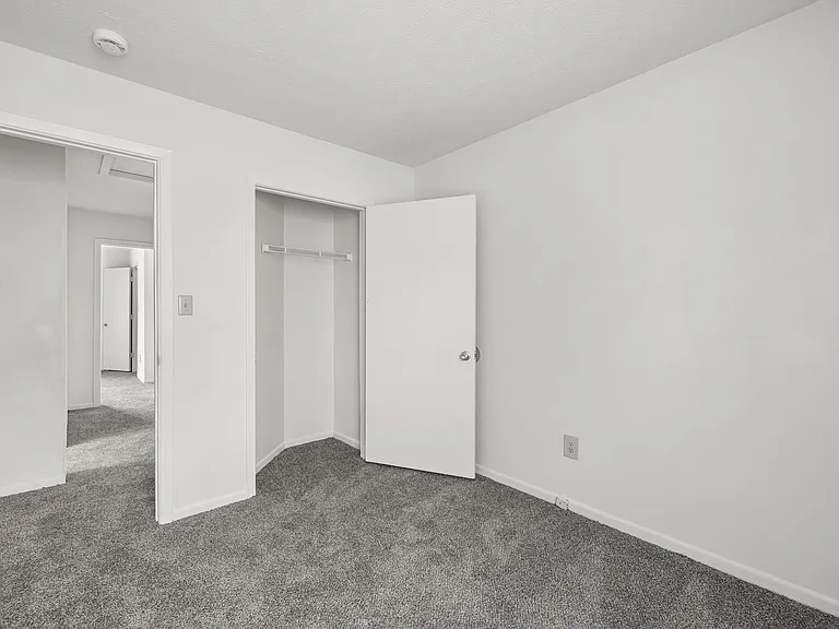 Crescent Village — Photo 8
