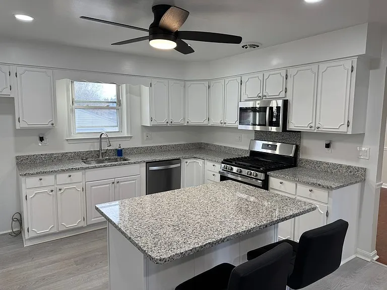 9507 Fort Foote Rd — Photo 12