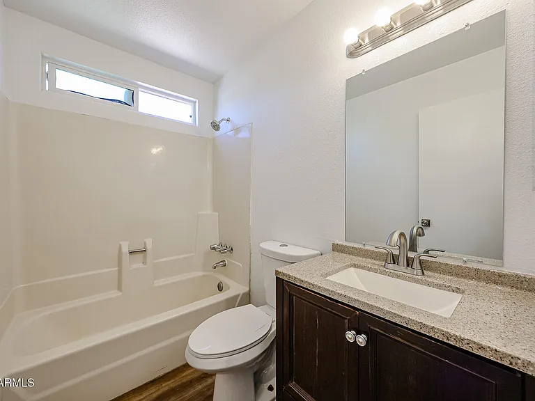 2602 E Charleston Ave — Photo 10