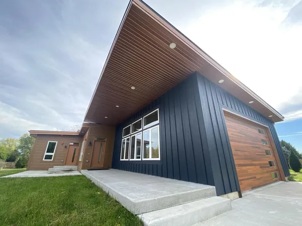 6695 Burnick Court, Deforest, WI 53532