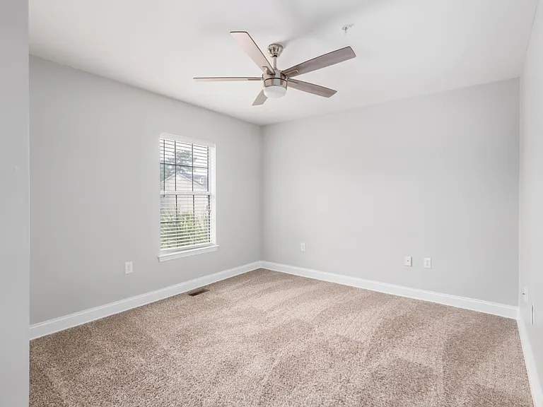 4492 Great Oak Dr #1 — Photo 20