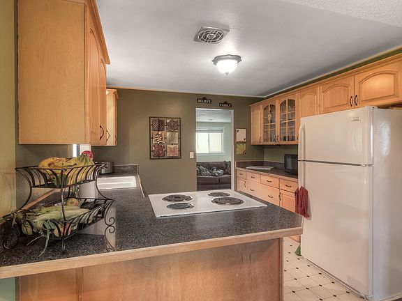 5th image of 5302 74th Street Ct E