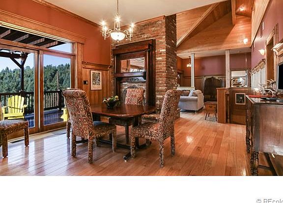 4th image of 387 Delwood Dr