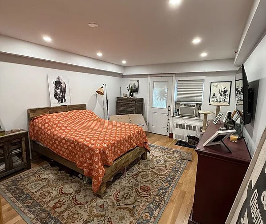 1st image of 24-21 43rd St #1
