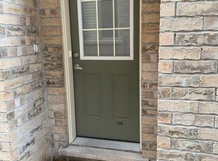 7 Aries St, Brampton, ON L6Y 5Z2