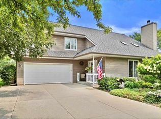W218N9764 Happy Hollow Ln, Colgate, WI 53017