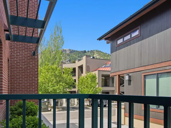 111 S 1st Ave #16, Ketchum, ID 83340