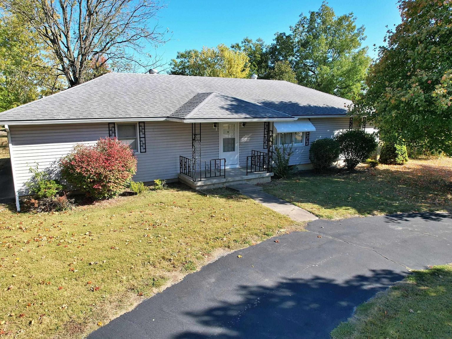 2126 S Marshall Ave, Sedalia, MO 65301 Zillow