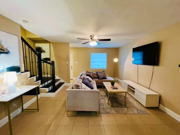 1241 Witte Rd #11
