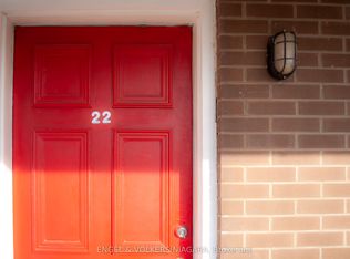 4181 Queen St #22, Niagara Falls, ON L2E 7K3
