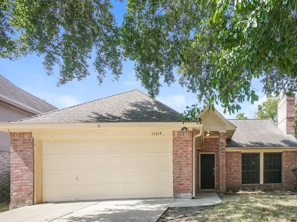 17219 Harmony Hill Dr, Spring, TX 77379