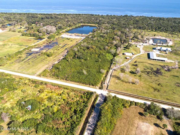 3495 Hammock Rd, Mims, FL 32754