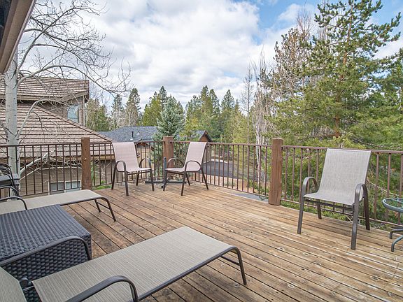 4th image of 17927 Foursome Ln #6
