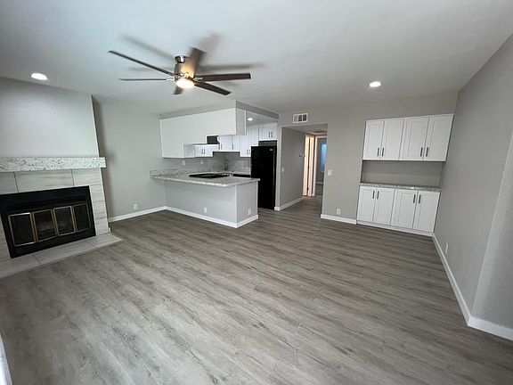 5th image of 4585 Idaho St #1