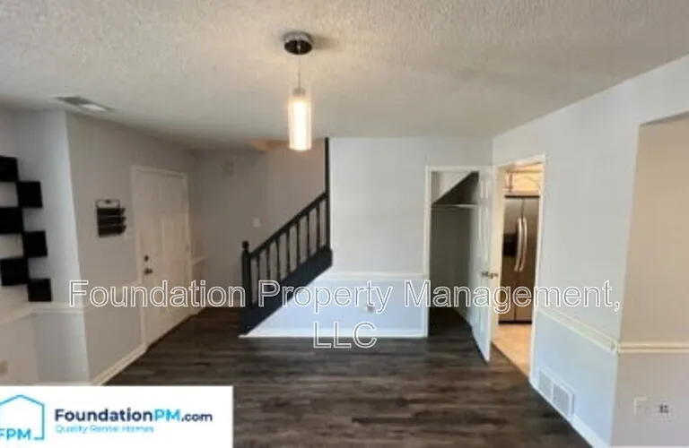 3892 Oak Branch Cir W — Photo 7