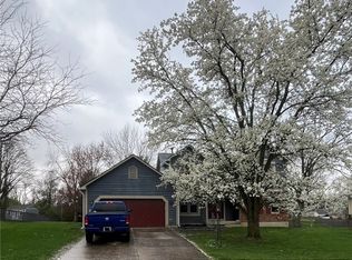 3160 Green Turtle Dr, Dayton, OH 45414