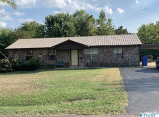 646 Robinhood Way, Fyffe, AL 35971