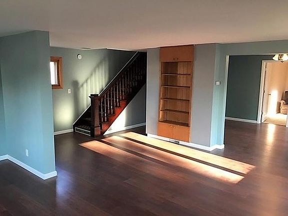 5th image of 633 W Davenport St
