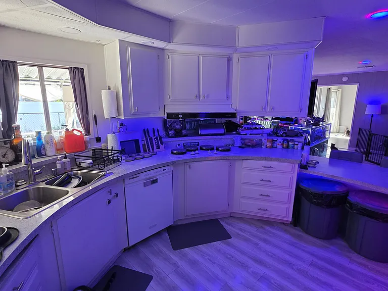 18950 Woodcrest Ln — Photo 10