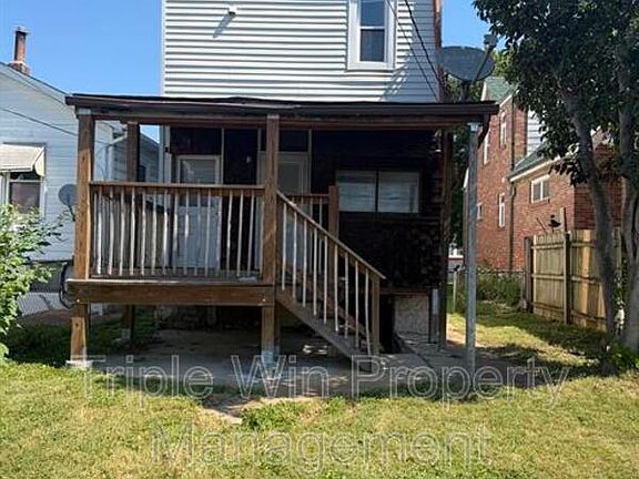 3rd image of 5246 Blow St