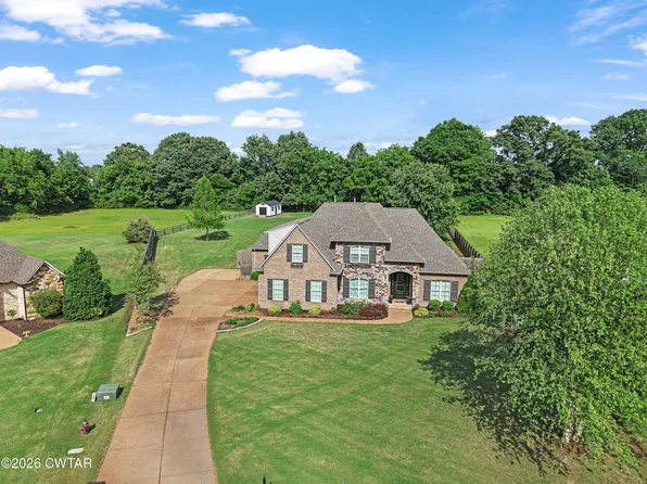 10 Annie Brooke Cv, Humboldt, TN 38343