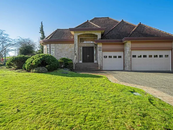 15783 Collingwood Cres, Surrey, BC V3Z 0J3