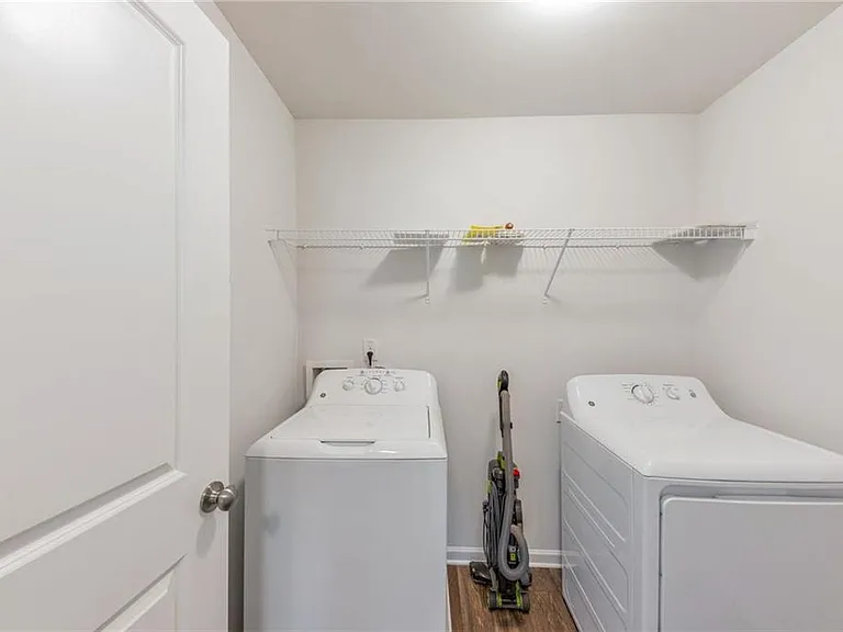 3625 Hawthorne Ter — Photo 20