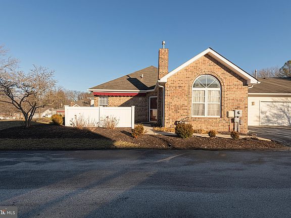 3rd image of 133 Village Way #5A