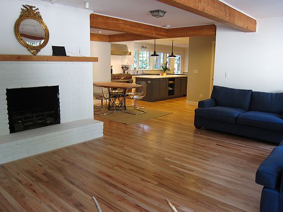 5th image of 7 Bridlewood Cir