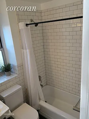 Rented by Corcoran | media 25