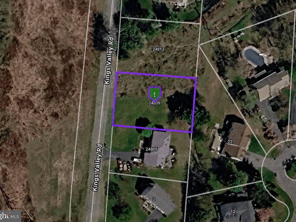 2nd image of 24809 Kings Valley Rd