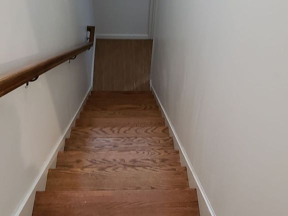 5th image of 318 E 112th St APT 1B