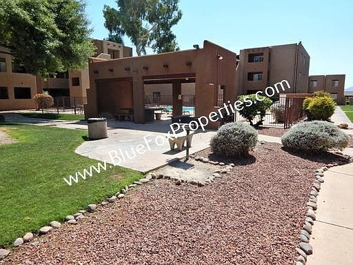 1st image of 1810 E Blacklidge Dr APT 102